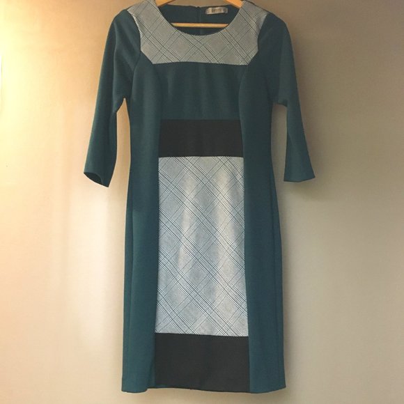 Made in Italy 3/4 Sleeve Plaid Colourblock Shift Dress - Picture 1 of 16